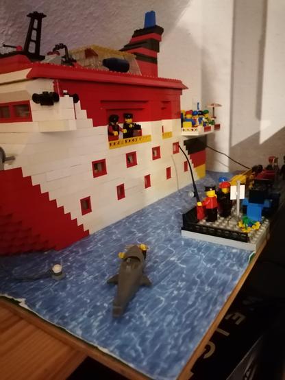 Legoschiff welches auch zum Verkauf steht