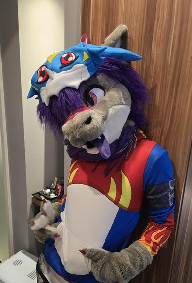 silly dragon in flamedramon-cosplay