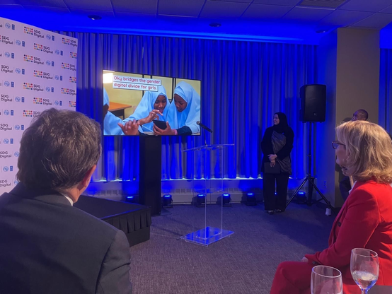Presentation of a video about Oky during the award reception