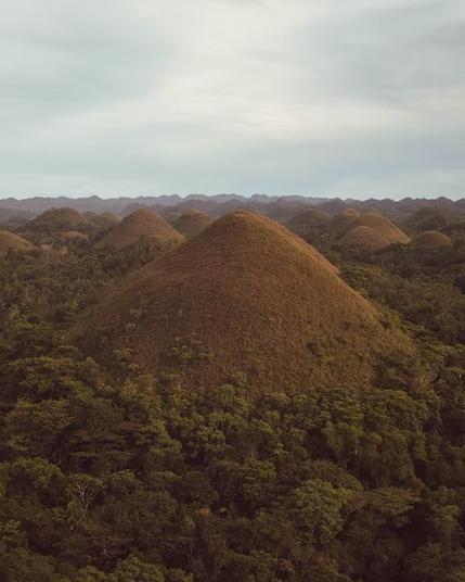 chocolate-hills-les-monts-chocolat-de-bohol-1