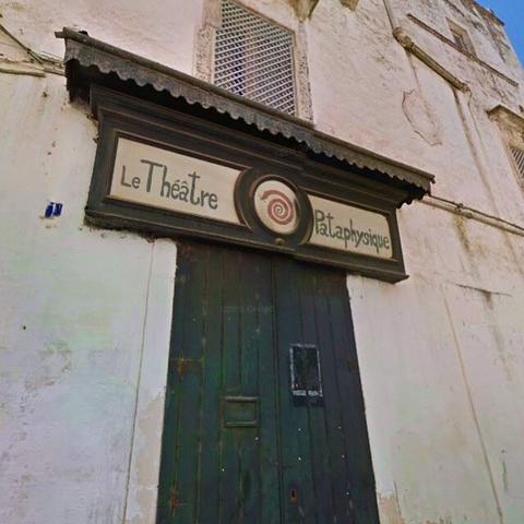 Teatro patafísico de Martina Franca.