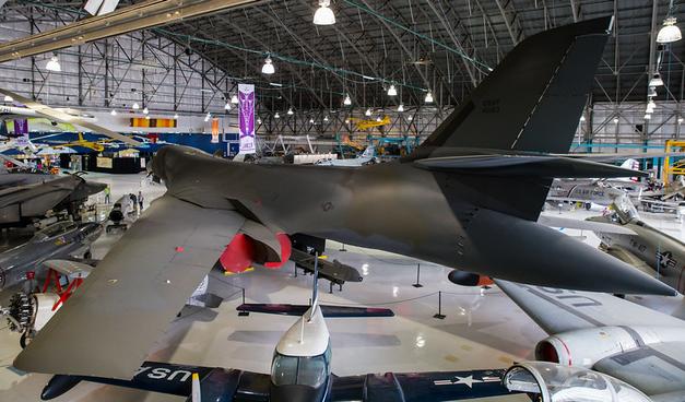 Rockwell B-1A Lancer #photography #airplanes #avgeek #aviation #wingsovertherockies #highlight #wingsmuseum #b1lancer #b1blancer #supersonicbomber #mach2 #variablesweepwing #heavybomber #strategicaircommand #aircombatcommand #b21raider (Flickr 05.06.2017) https://www.flickr.com/photos/7489441@N06/35137425325