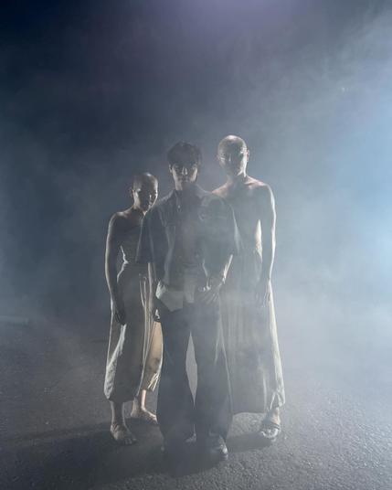 Woosung and Dancers - 44 MV set