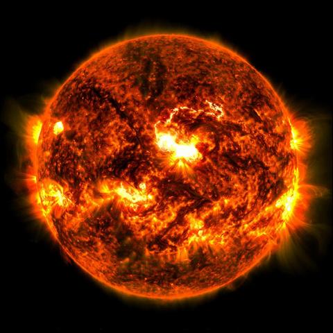 X1_8_Flare_Erupts_From_Sun_on_October_8,_2024_(SVS14703_-_SDO_10_09_24_X1pt8_131-171-304_4k_00030_print).jpg