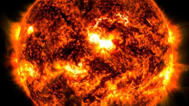 X1_8_Flare_Erupts_From_Sun_on_October_8,_2024_(SVS14703_-_Video_Still).jpg