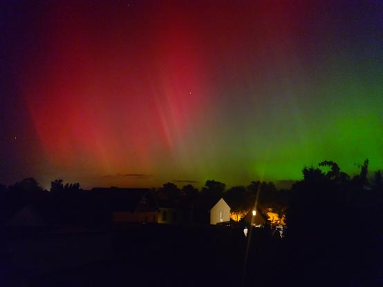 The same scene as before but with a different pattern of green and red. These popular lights change shape and intensity all the time.
