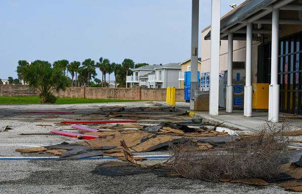 Hurricane_Milton_sweeps_Patrick_Space_Force_Base_at_Category_1_strength_(8694057).jpg