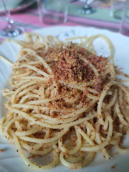 A plate of spaghetti alla bottarga.