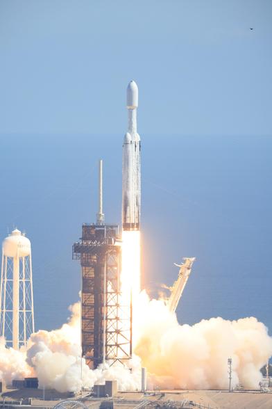 NASA's_SpaceX_Europa_Clipper_Liftoff_(KSC-20241014-PH-KLS01_0008).jpg