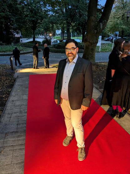 Keywan auf dem roten Teppich