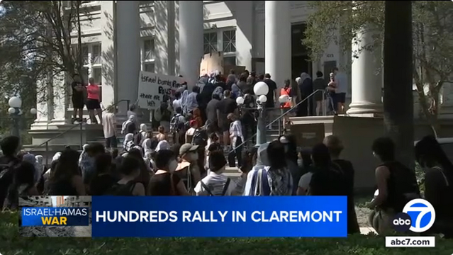 Students stream into hall at Pomona University