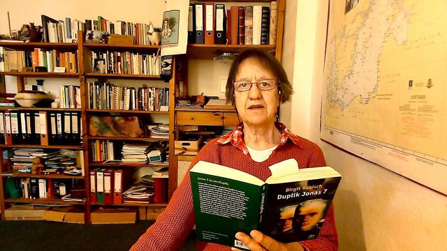 Birgit Rabisch liest aus ihrer Dystopie "Duplik Jonas 7"