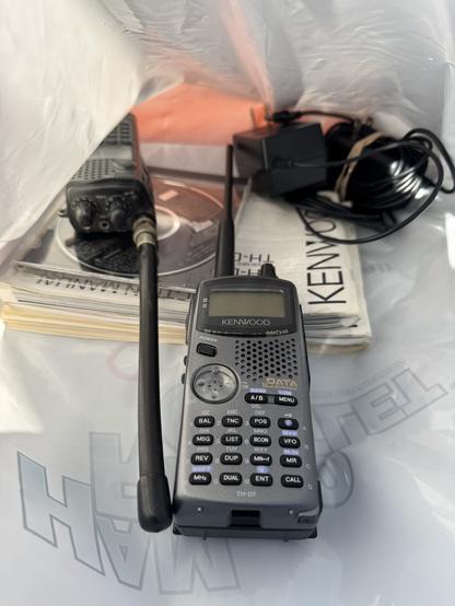 Kenwood D7 Transceiver