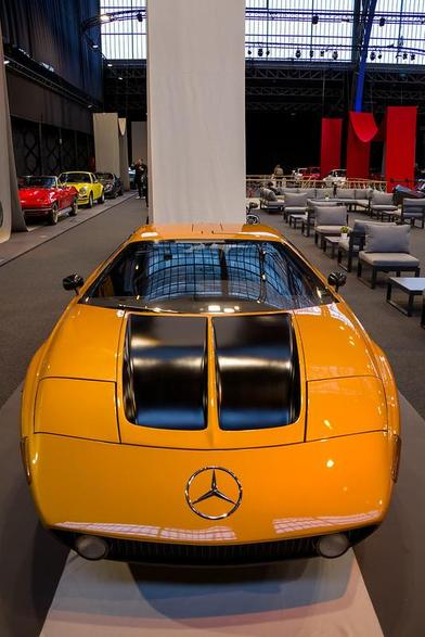 Mercedes C111 #photography #autoworldbrussels #belgie #belgien #belgium #brussels #museum #auto #bruxelles #brüssel #car #cars #highlight #mercedesbenzc111 #experimental #wankelengine #dieselengine #turbocharger #multilinkrearsuspension #gullwingdoors #luxurious #leather #trim #airconditioning (Flickr 20.12.2022) https://www.flickr.com/photos/7489441@N06/52576086976