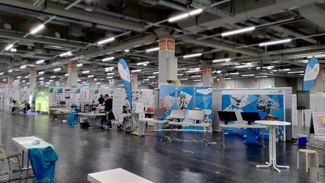 Bild: Blick auf die Messevorbereitungen in der Halle 10 für die Hack&Make