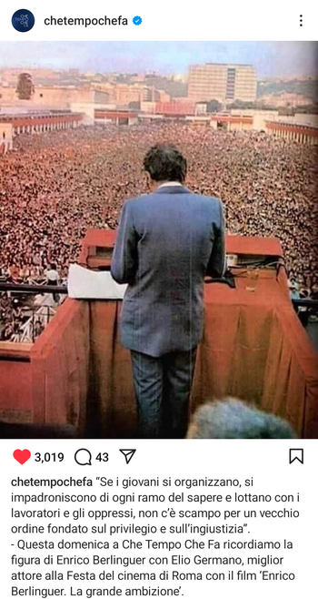 Screenshot showing Enrico Berlinguer leader of the Italian Communist Party (PCI) speaking in front of a huge crowd (possibly during the 80s, date not shown) taken from the Instagram site of the TV program "Che tempo Che fa"