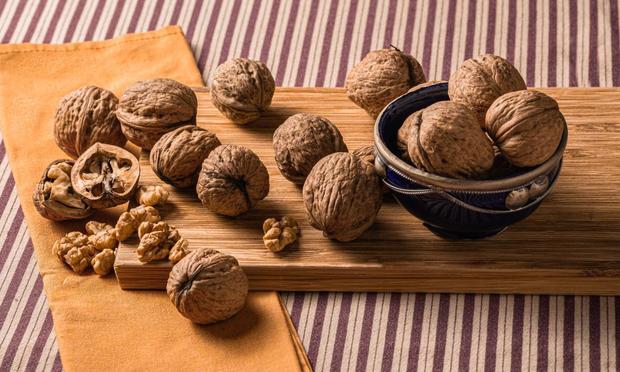 Varias nueces en una imagen de archivo. (Getty Images)