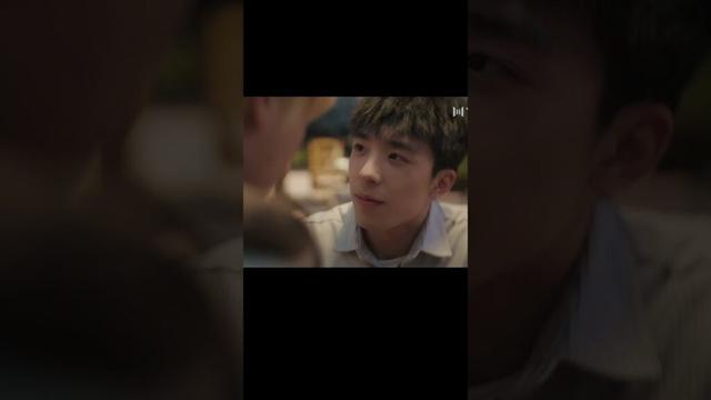 “摸着我的喉结，我来教你”🌈#路过我年少时光的蓝色 #drama #movie