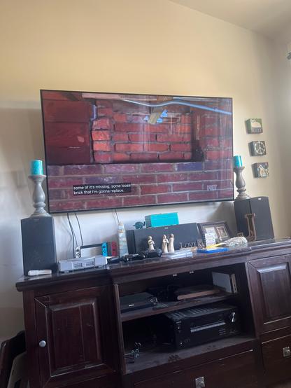 A live broadcast of This Old House on KET PBS through Passport through a screen transfer.