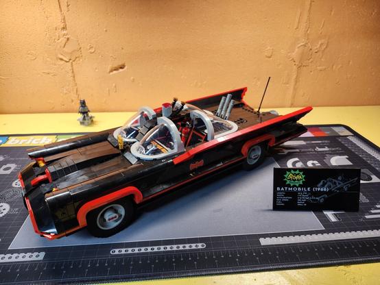 A model of the 1966 Batmobile made of Lego bricks