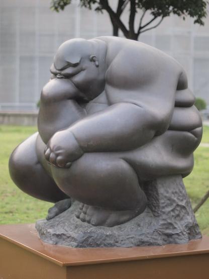 le-penseur-obese-2