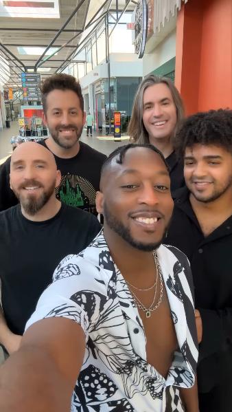 VoicePlay (Layne Stein, Geoff Castellucci, Eli Jacobson, and Cesar De La Rosa) performing an a capella cover of Die With A Smile with their friend DeeJay Young at Oviedo Mall in Florida