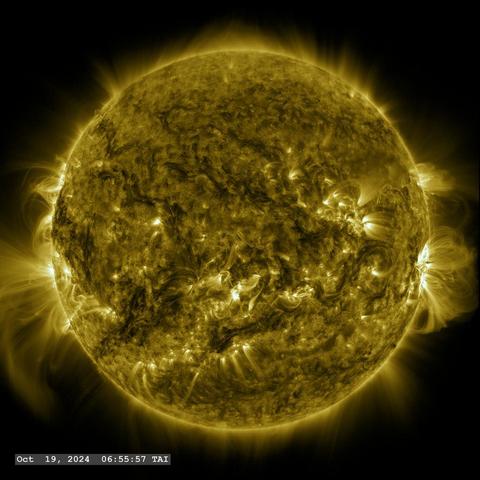 An_M6_5_flare_from_Active_Region_13854_-_October_19,_2024_(SVS5411_-_20241019_AR13854M65_AIA_0171A_PSF_stamped_000303_print).jpg
