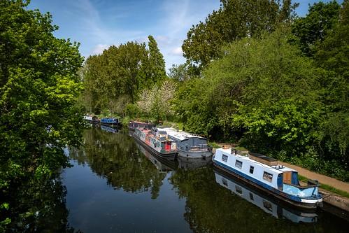 A photo titled "On Daubeney Bridge…", taken near Bridge 16, Pond Lane by marc.barrot on Flickr.