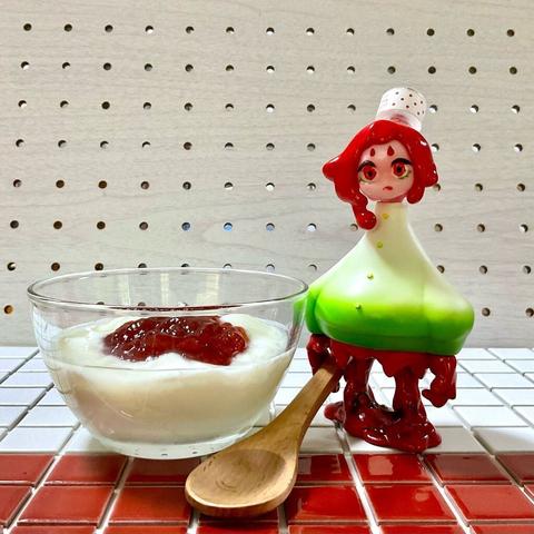 パンのおとも しるぴ いちごジャム とヨーグルト