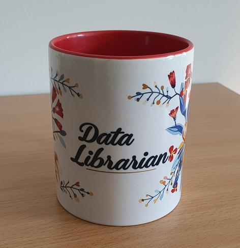 Kaffeebecher mit Aufdruck data librarian