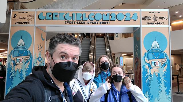 A stunningly attractive family of four enters Geek Girl Con