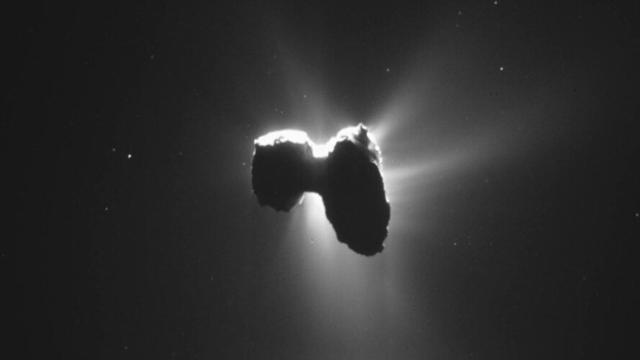 https://www.esa.int/var/esa/storage/images/esa_multimedia/videos/2024/11/how_we_made_history_by_landing_on_a_comet/26420495-2-eng-GB/How_we_made_history_by_landing_on_a_comet_card_full.jpg