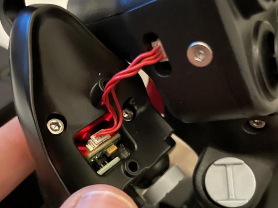 Winwing “Shaker” module plugged into the top left port of the 16EX stick.