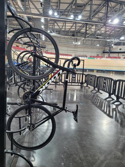 Vélo de piste Look prêté par le vélodrome