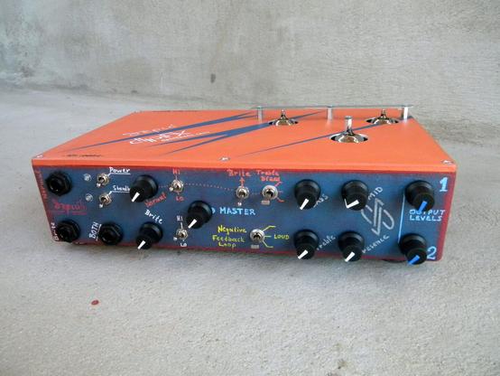 tube pre-amplifier with a modified model T circuit