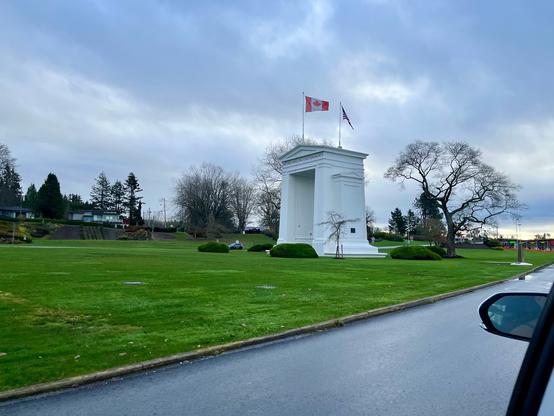 Peace Arch crossing through car window