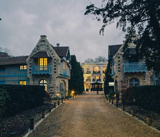 Manoir style (presque) ancien