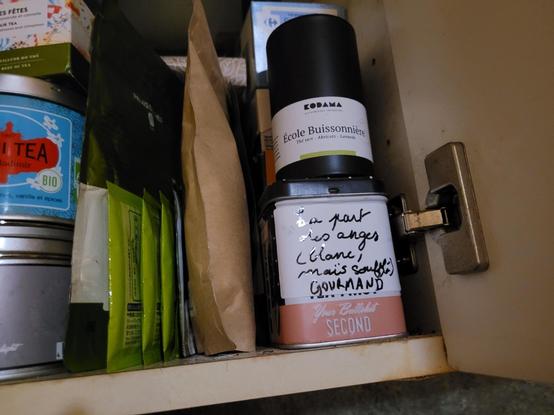 Big tea boxes with labels and sachets