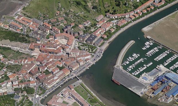 Vista aérea del puerto deportivo de Zumaia (Guipúzcoa). (Blom UK VIA GETTY IMAGES)