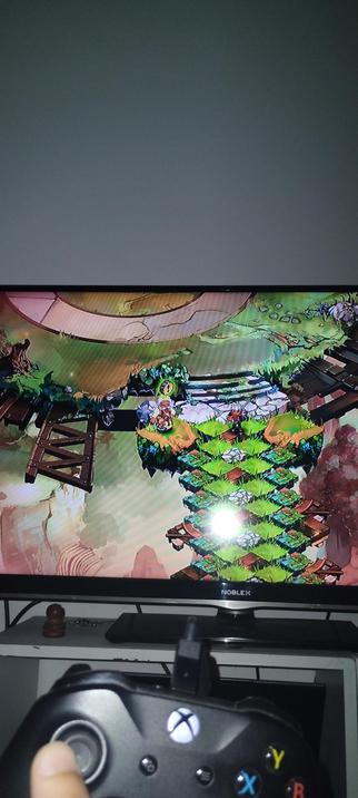 Gameplay del juego Bastion, a través de un joystick de Xbox One en PC.