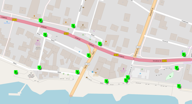 Screenshot aus der freien Karten App OpenStreetmap, die mit der Editier App uMap bearbeitet wurde und die Abschläge für ein Turnier mit grünen Markern versehen sind. In diesen markern ist immer ein kleiner Golfer zu sehen