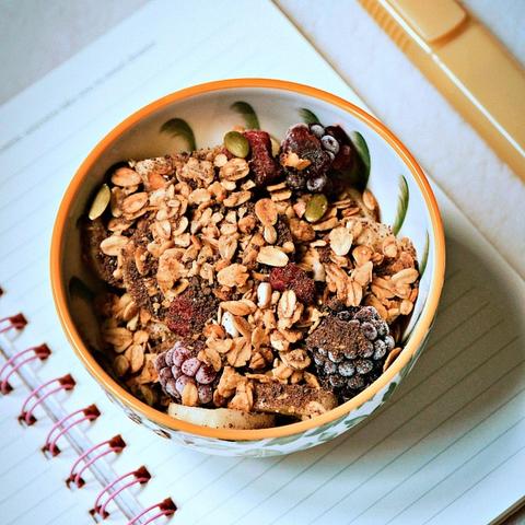 Dieta do Enem: nutricionista indica alimentos para ajudar nos dias de prova; especialista recomenda evitar alimentos que causem picos de energia, pois podem levar à fadiga e desconcentração