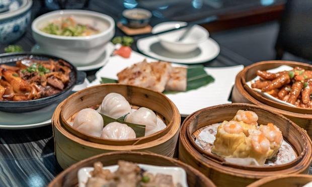 Varios platos de comida típica de China (fang jie vía Getty Images)