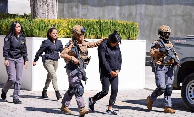 Operación enjambre