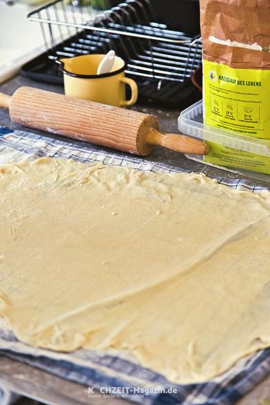 selbst gezogener Strudelteig