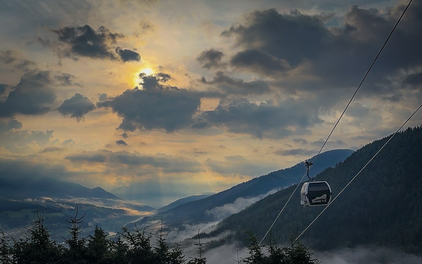 Cable car in the early morning