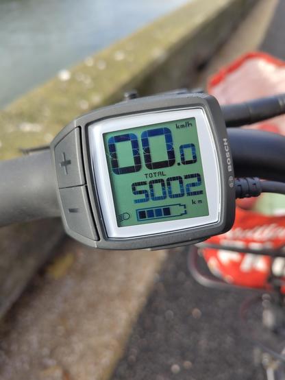 Just hit 5K on the e-bike in 26 months  (including 11 weeks no cycling post knee op). It's been such a pleasure to have this Orbea Katu for all sorts of trips in that time.

At least on positive this from this weekend of depressing election results.

#BetterByBike #OrbeaKatu #FunByBike #Quaxing #ebike #ShopByBike