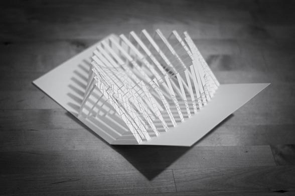 Kirigami popup formant un ovale