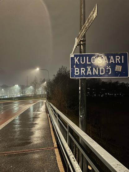 Kulosaaren-Herttoniemen silta.