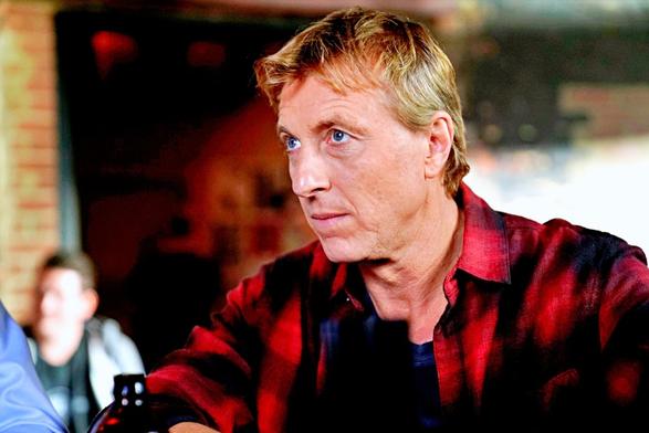 Warner Channel exibirá série de sucesso 'Cobra Kai' a partir de janeiro: produção é protagonizada por Ralph Macchio e William Zabka e inspirada no universo de 'Karate Kid'